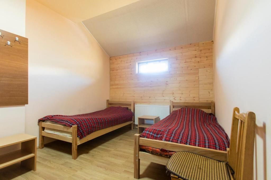Хостелы Snow House Гудаури